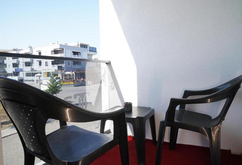 צימר Didim Palace