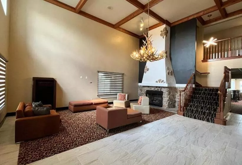 Grandstay Hotel & Suites