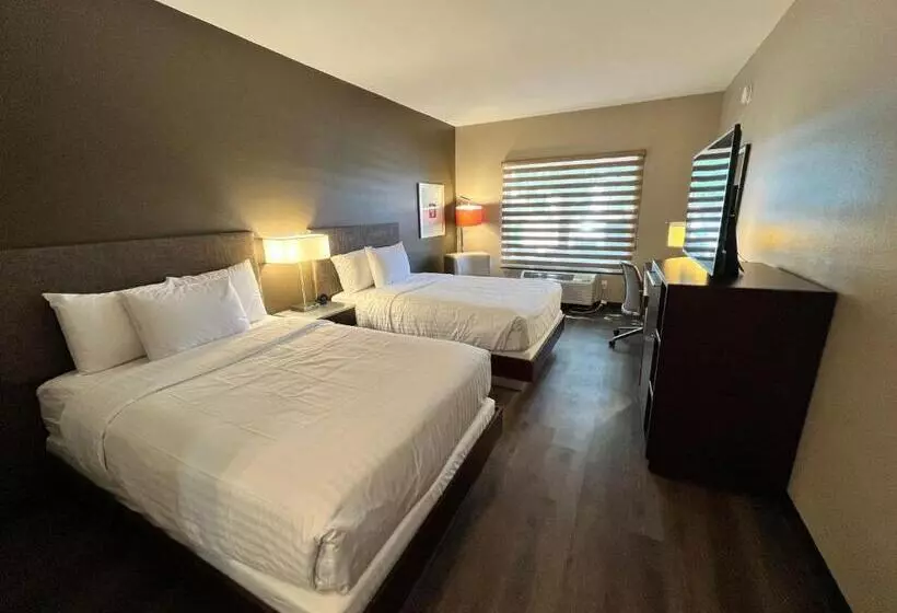 Grandstay Hotel & Suites