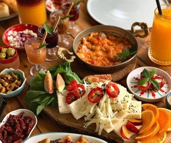 هتل Costa Linn Premium