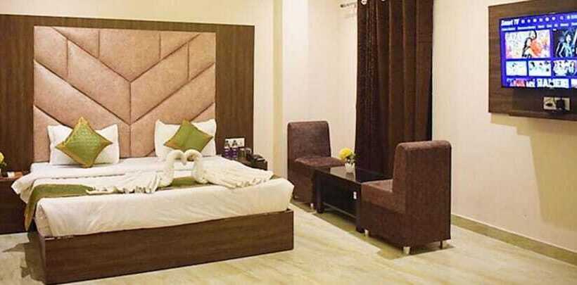 Fabhotel Dhruv Nanda