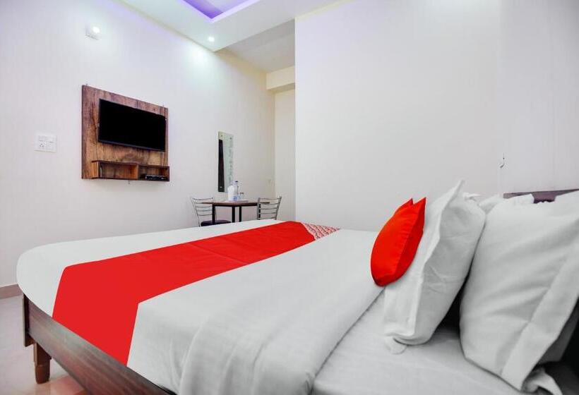 Flagship Hotel Gh Residency