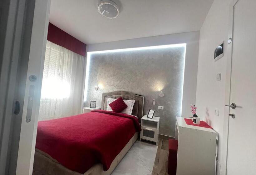 پانسیون Arbi Venice Station