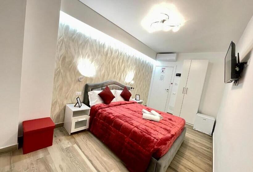 پانسیون Arbi Venice Station