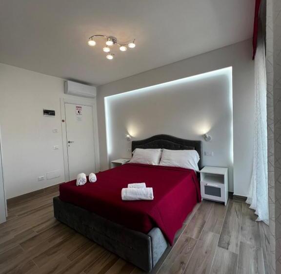 پانسیون Arbi Venice Station