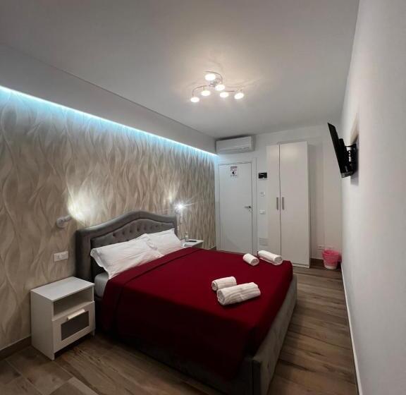 پانسیون Arbi Venice Station