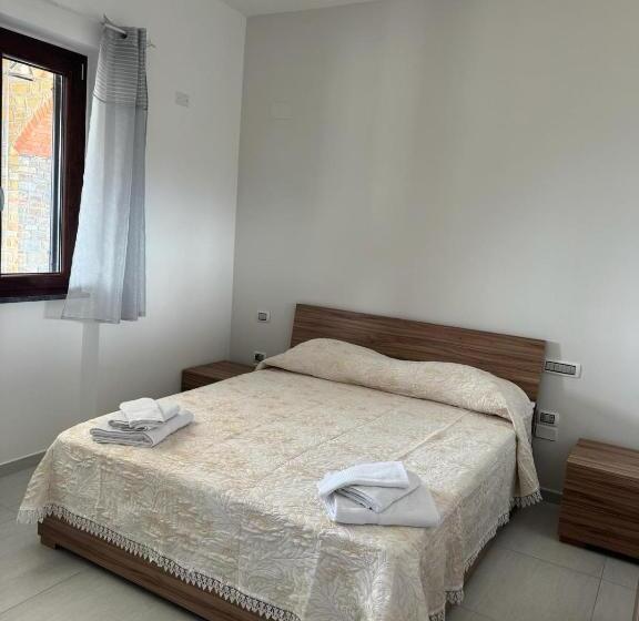 פנסיון Casa Iris