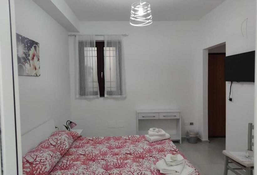 פנסיון Casa Iris