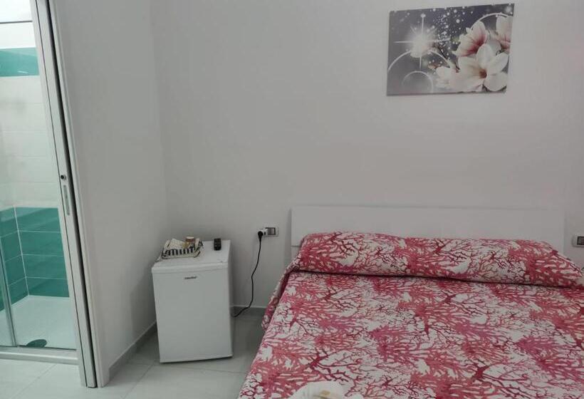 פנסיון Casa Iris