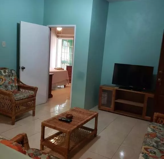 پانسیون Lion’s View Bed & Breakfast