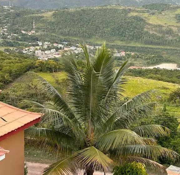 پانسیون Lion’s View Bed & Breakfast