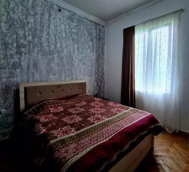 پانسیون Old House Korolistavi