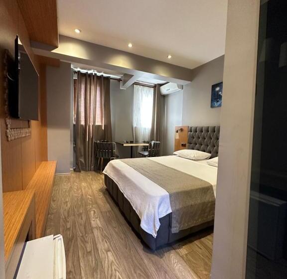 Отель Ada Life Suit