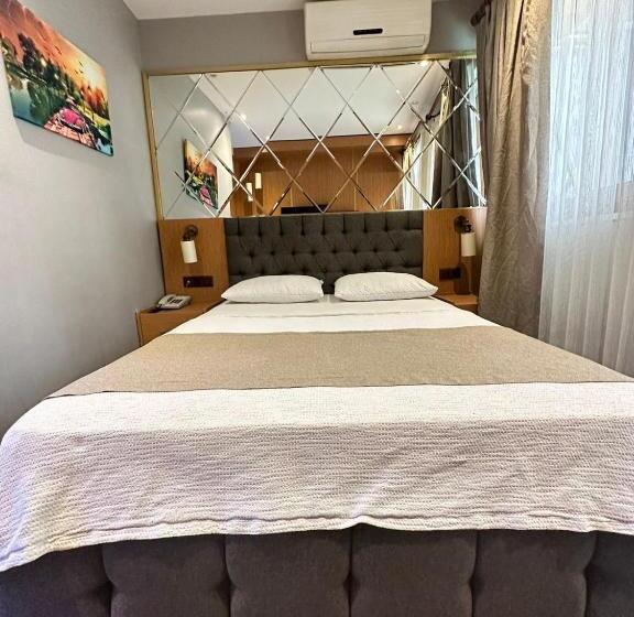 Отель Ada Life Suit