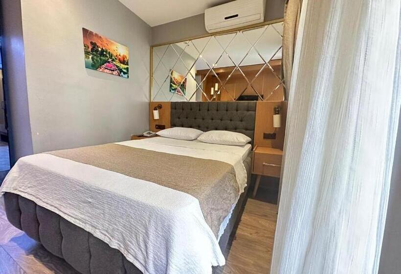 Отель Ada Life Suit