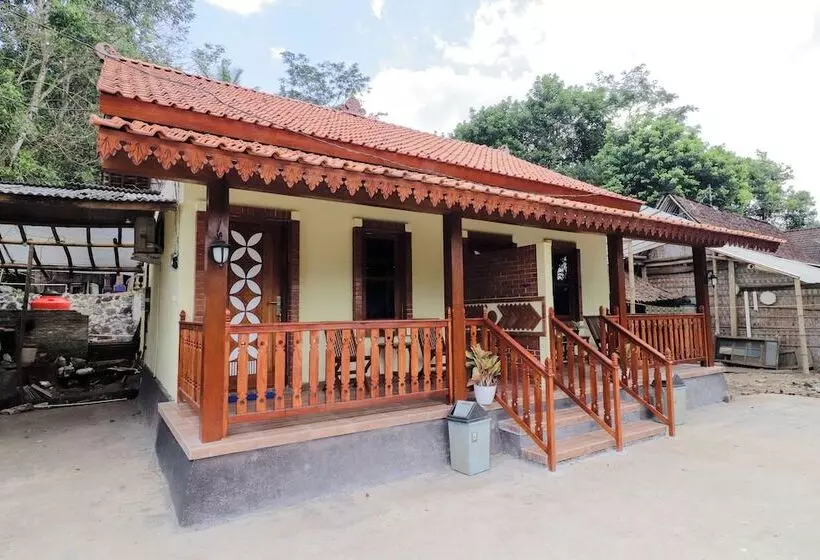 Hotelli Homestay Nike Bed