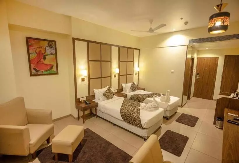 Hôtel Utsav Square