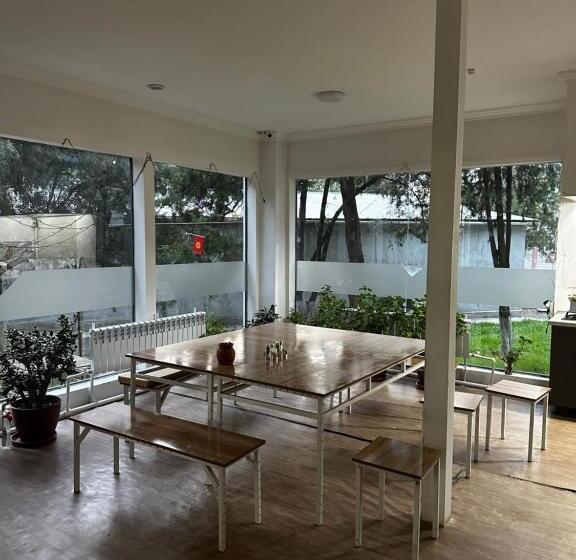 پانسیون Guest House Family7