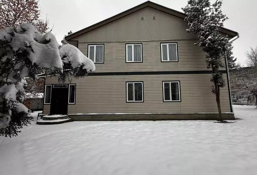 پانسیون Guest House Family7