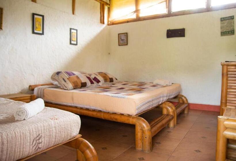 Eco Hotel Boutique En Ecoparque Chinauta, Piscina, Granja, Juegos