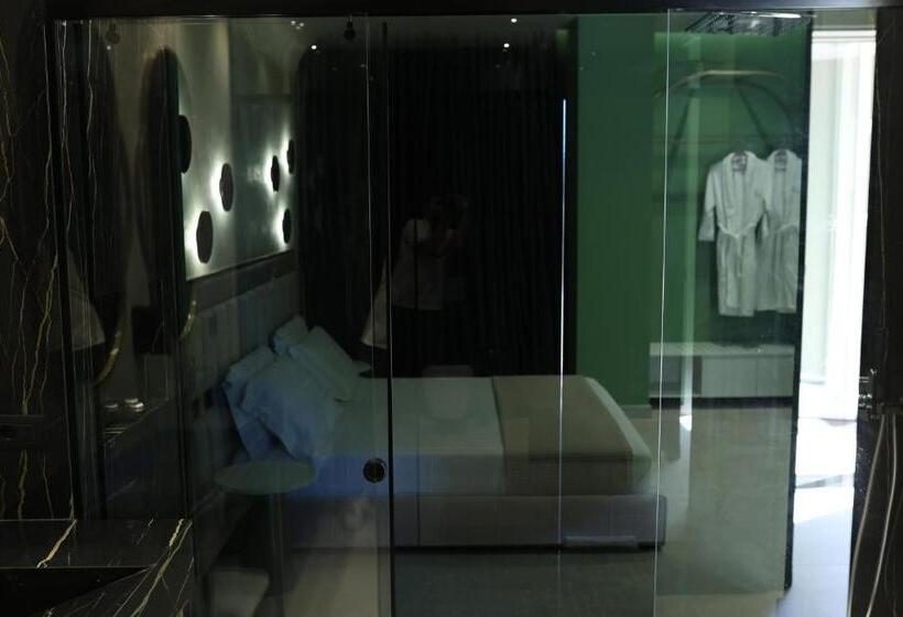 هتل Comfort Suites