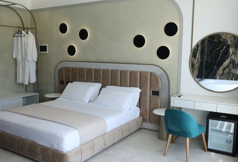 هتل Comfort Suites