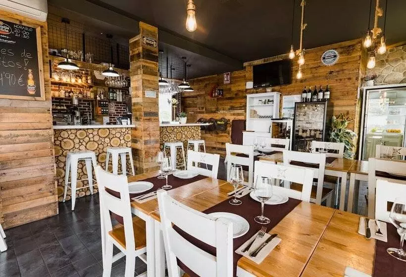 ホテル O Lar De Pereiras