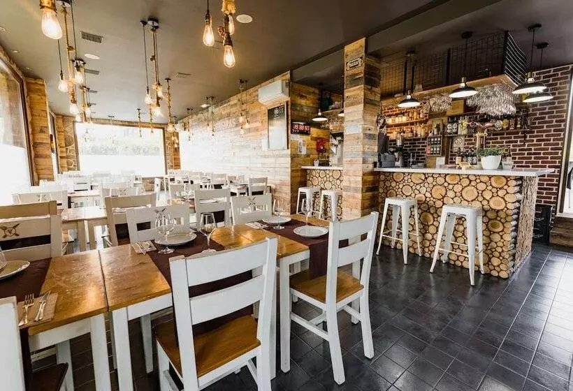 ホテル O Lar De Pereiras