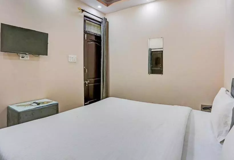 Hotelli Oyo 81467 Excel Home Stay