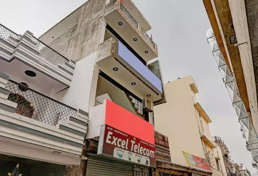 Hotelli Oyo 81467 Excel Home Stay