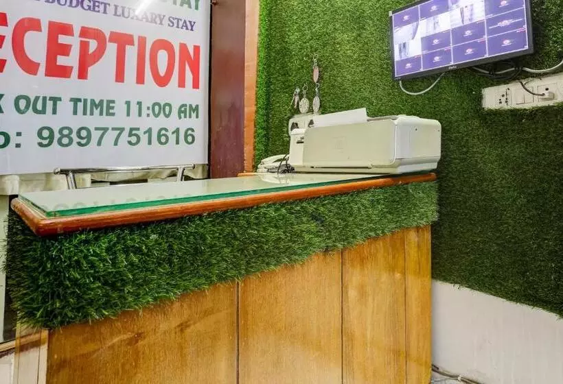 Hotelli Oyo 81467 Excel Home Stay