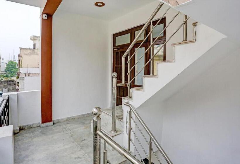 Отель Oyo 81467 Excel Home Stay