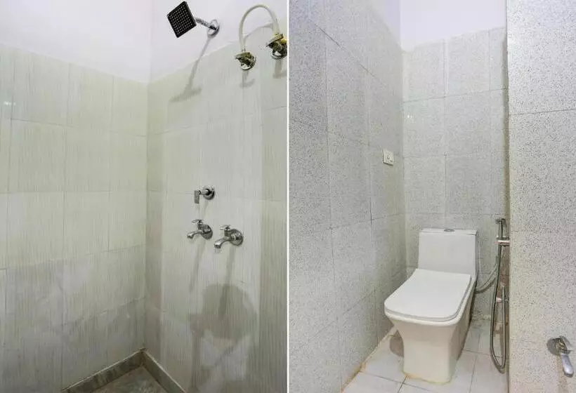 Hotelli Oyo 81467 Excel Home Stay