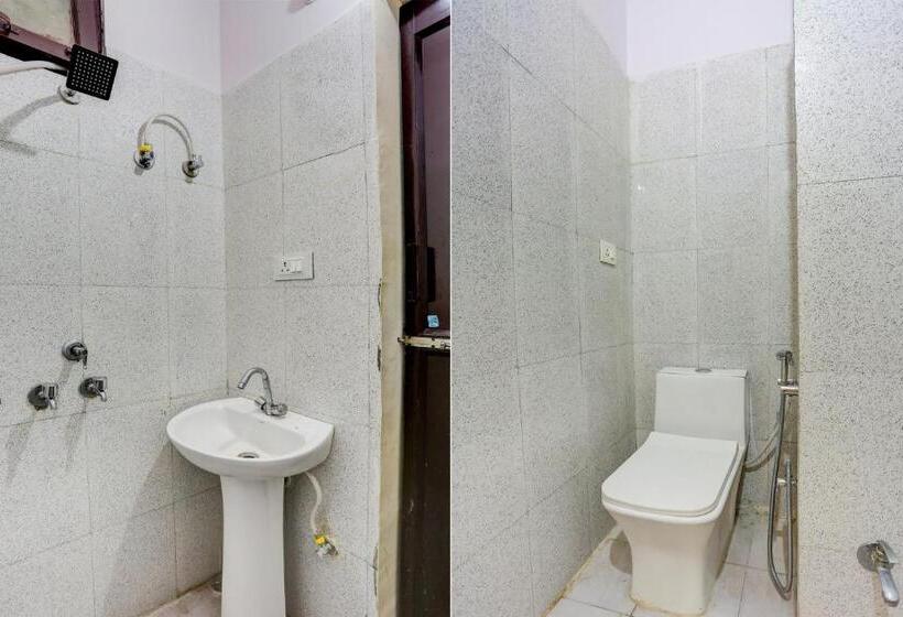 Отель Oyo 81467 Excel Home Stay