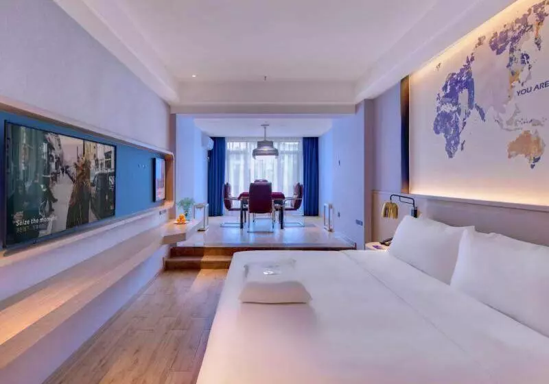 Kyriad Hotel Pingxiang Wanlong Bay Branch