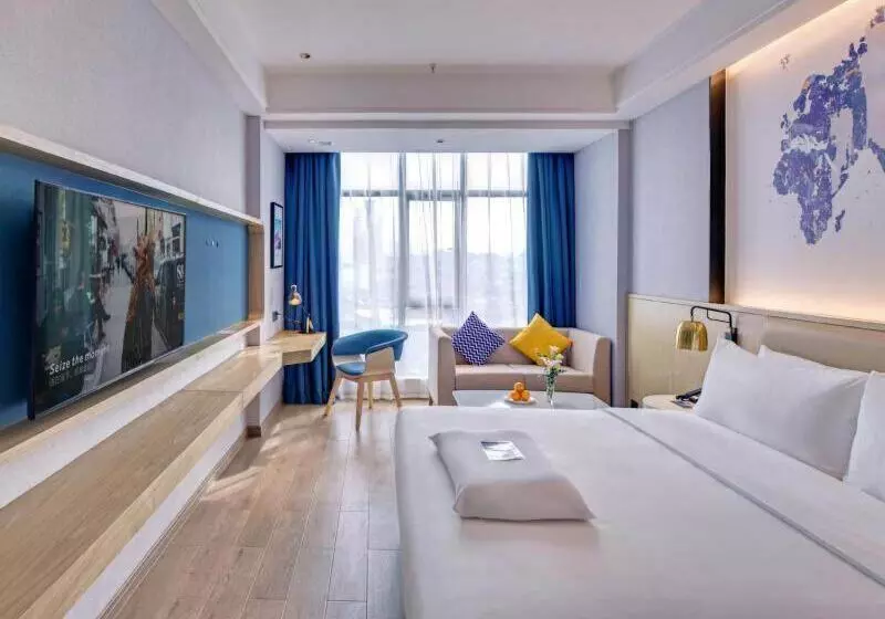 Kyriad Hotel Pingxiang Wanlong Bay Branch