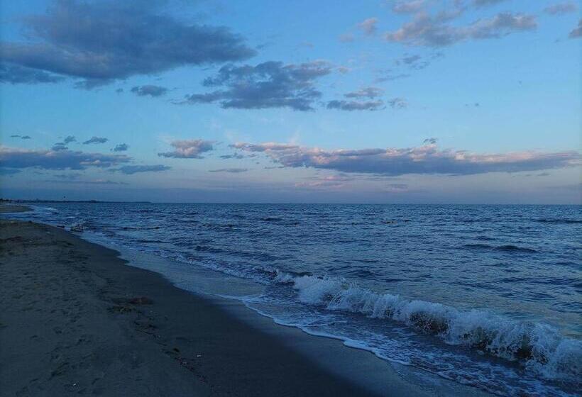 Kyriad Marvelous Hotel Qinhuangdao Nandaihe