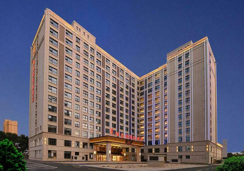 Vienna International Hotel Jurong Huayang