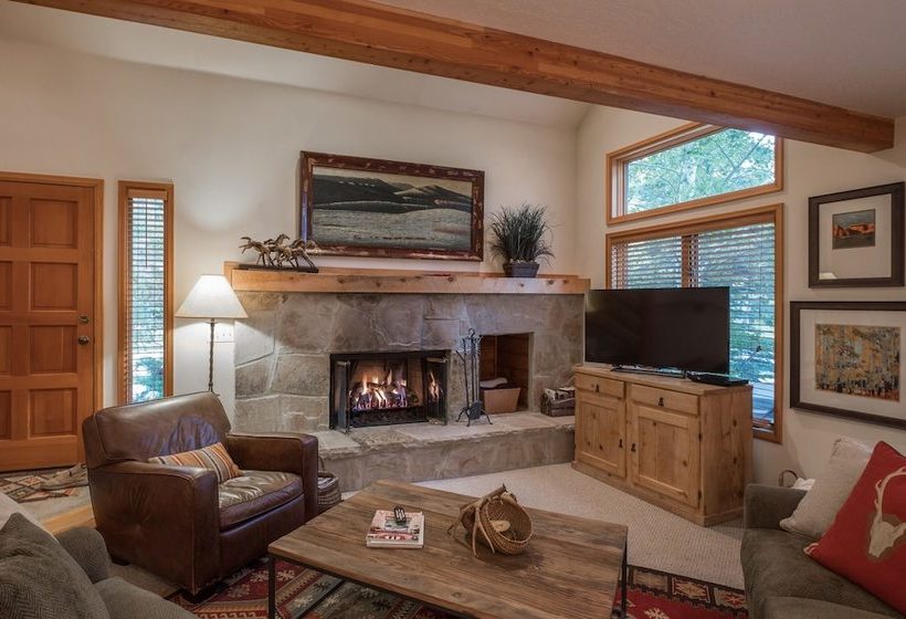 Abode In Deer Lake Village At Deer Valley