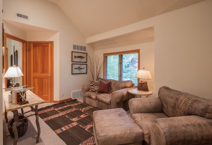 Abode In Deer Lake Village At Deer Valley