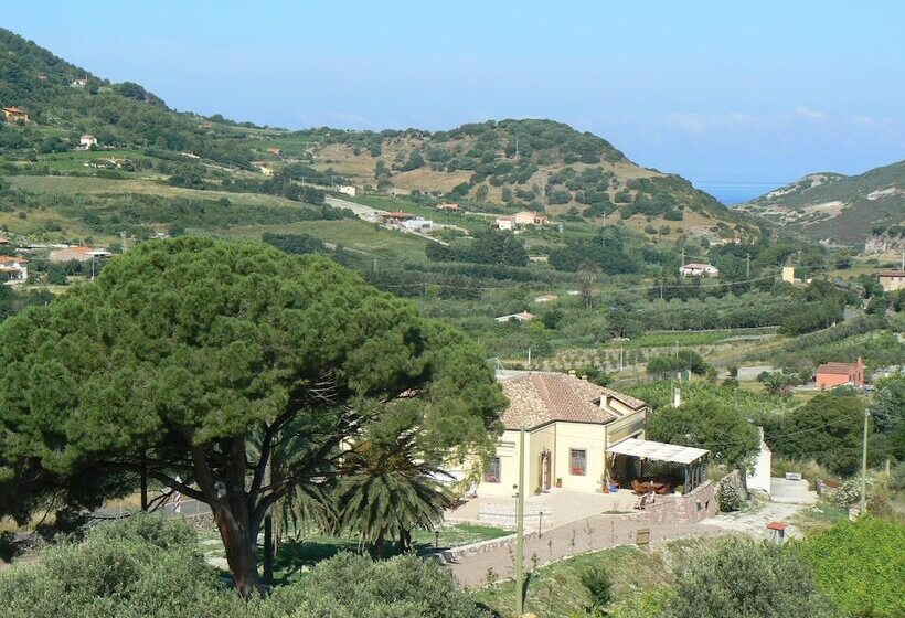 ベッドアンドブレックファースト Pessighette Dimora Di Campagna