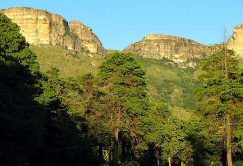 פונדק Himeville Arms