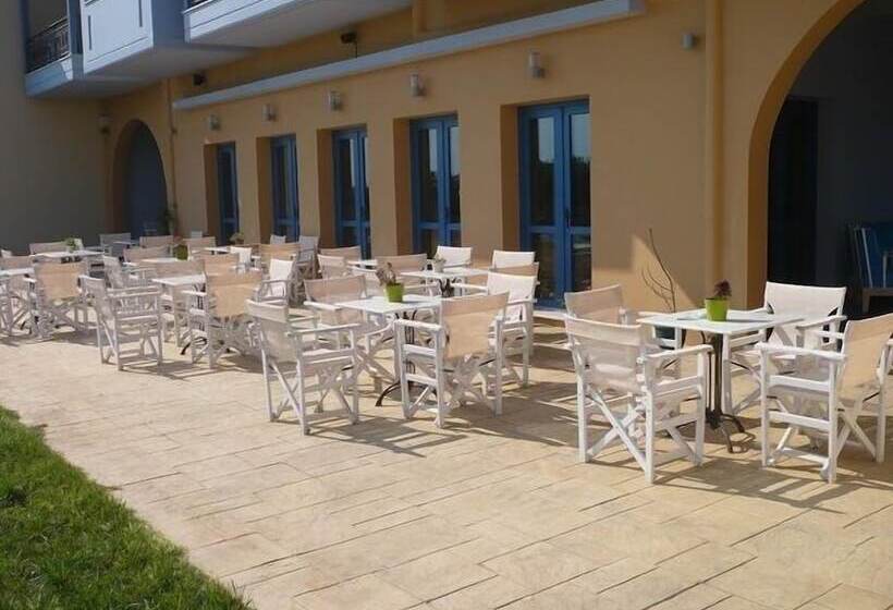 Отель Aquamarine