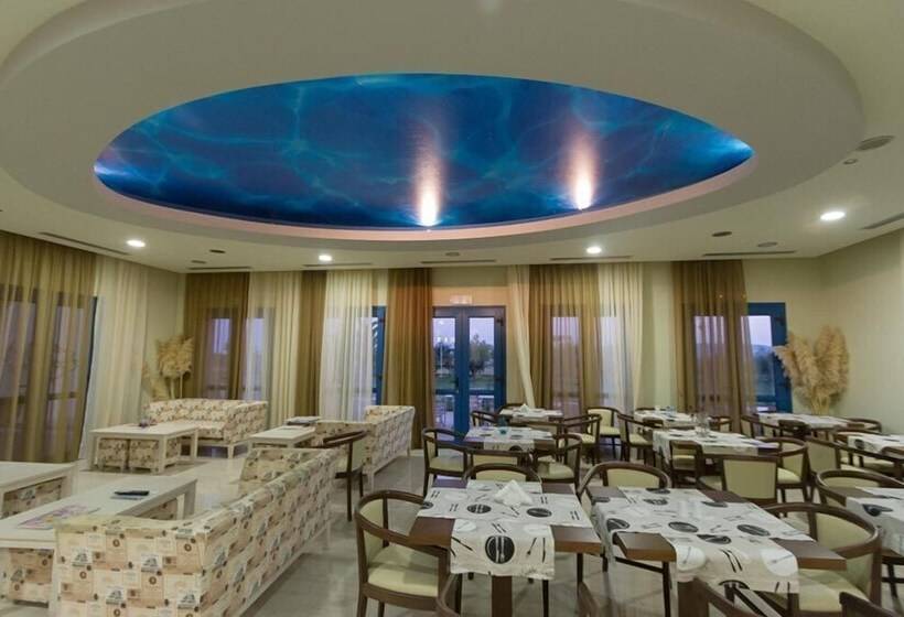 Отель Aquamarine