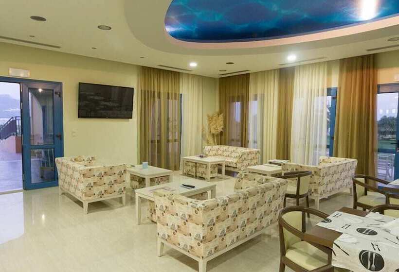 Отель Aquamarine