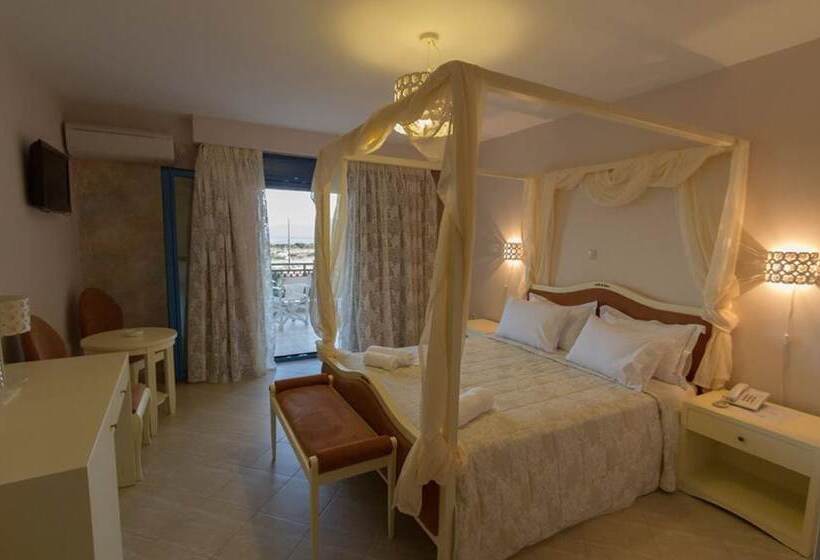 Отель Aquamarine