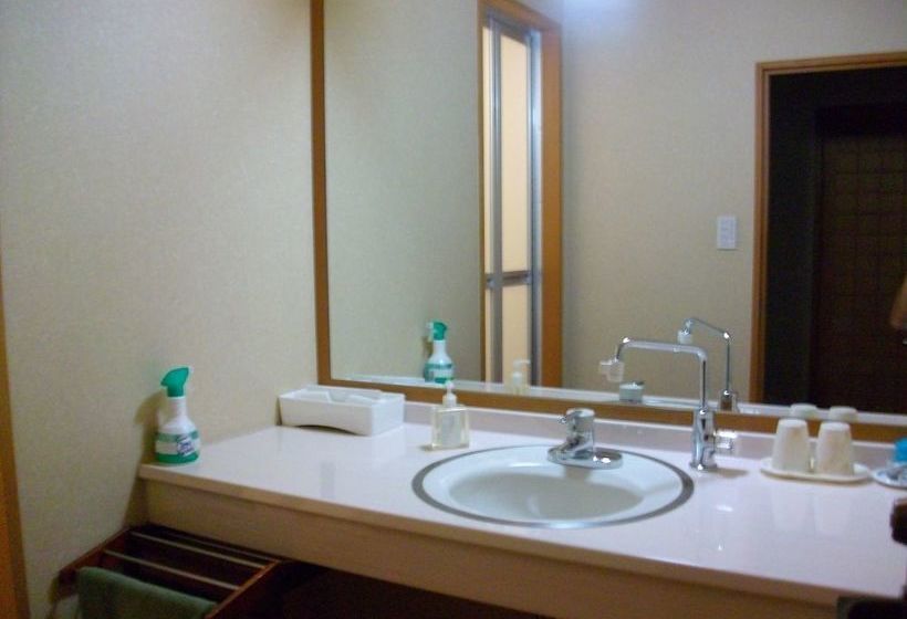 בית מלון כפרי Asafuji