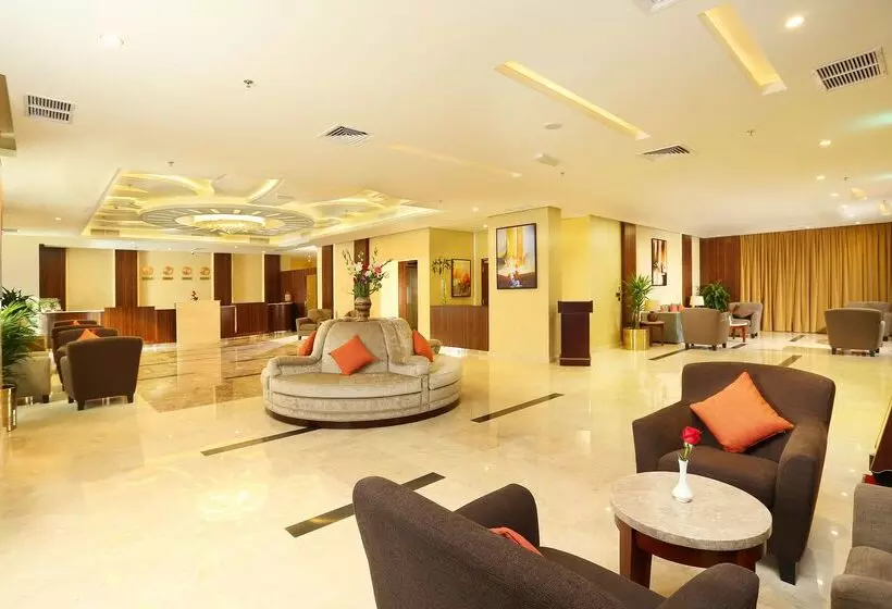ホテル Best Western Plus Salmiya