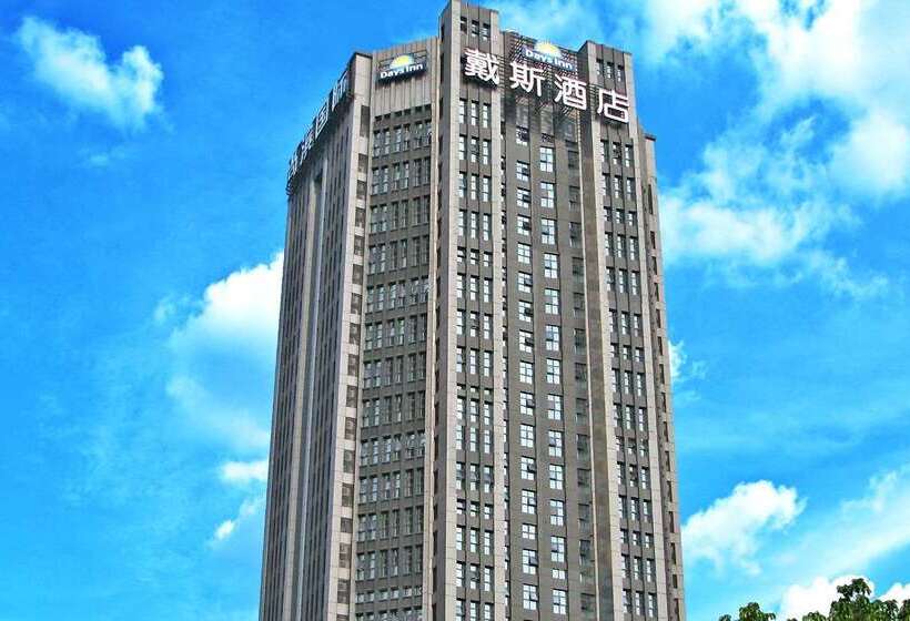 هتل Day Inn Chongqing Guangyu Shangbin