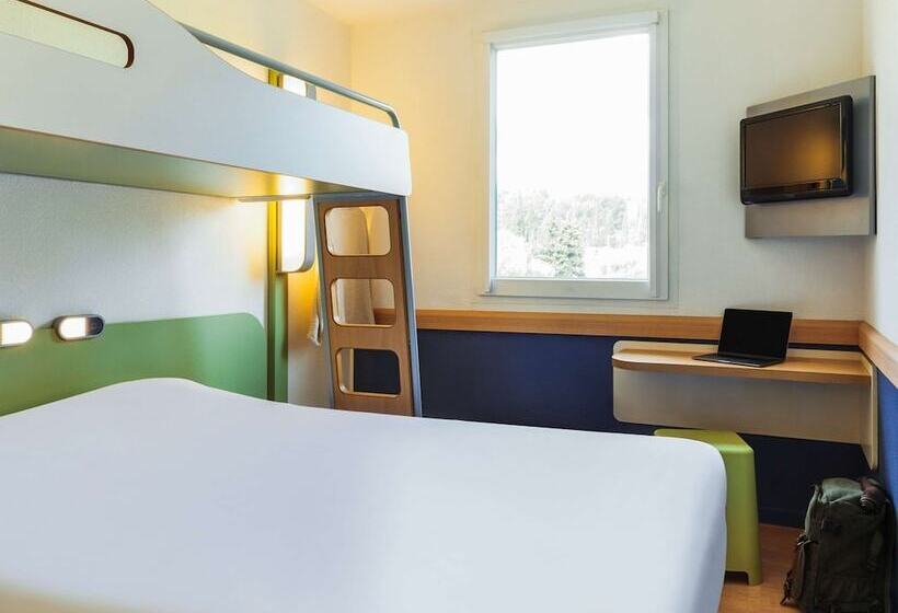 Отель Ibis Budget Saint Cyr Sur Mer La Ciotat